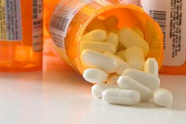 Opioids: Not an Effective Stand-Alone Treatment for Chronic Pain Following Surgery Opioids: Not an Effective Stand-Alone Treatment for Chronic Pain Following Surgery