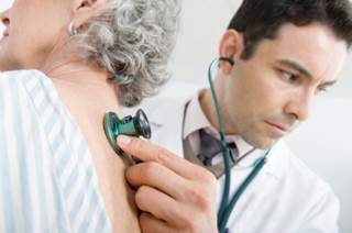 For older Medicare beneficiaries, the risk of injury is lower after an office visit for chiropractic spinal manipulation. For older Medicare beneficiaries, the risk of injury is lower after an office visit for chiropractic spinal manipulation.