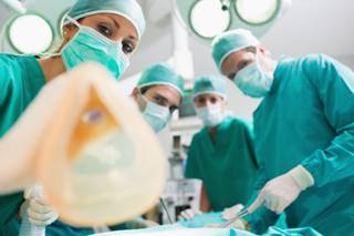 Receiving general anesthesia for surgery after age 40 doesn't appear to raise the risk for mild cognitive impairment later in life. Receiving general anesthesia for surgery after age 40 doesn't appear to raise the risk for mild cognitive impairment later in life.