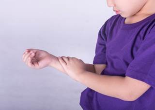 Connecting proteins with JIA may give clinicians a better understanding of what can trigger an autoimmune reaction of the joints in patients with the condition. Connecting proteins with JIA may give clinicians a better understanding of what can trigger an autoimmune reaction of the joints in patients with the condition.