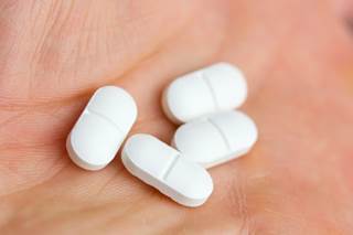 Prescription diclofenac a more effective choice for short-term pain relief, researchers say. Prescription diclofenac a more effective choice for short-term pain relief, researchers say.
