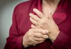 Individuals With Arthritis and Chronic Pain at Higher Risk of Committing Suicide Individuals With Arthritis and Chronic Pain at Higher Risk of Committing Suicide