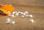 Pain Processing: Examining the Role of Oxytocin Pain Processing: Examining the Role of Oxytocin