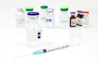 Healthy adults who could tolerate lidocaine injections were randomly assigned to receive lidocaine injections with or without a vibrating kinetic anesthesia device. Healthy adults who could tolerate lidocaine injections were randomly assigned to receive lidocaine injections with or without a vibrating kinetic anesthesia device.